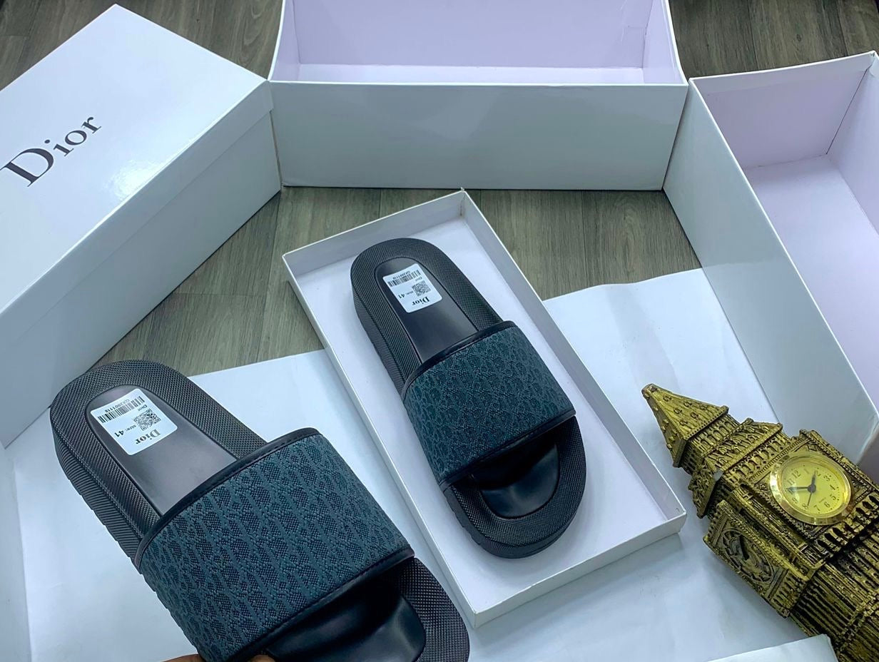 ROYAL SLIDES