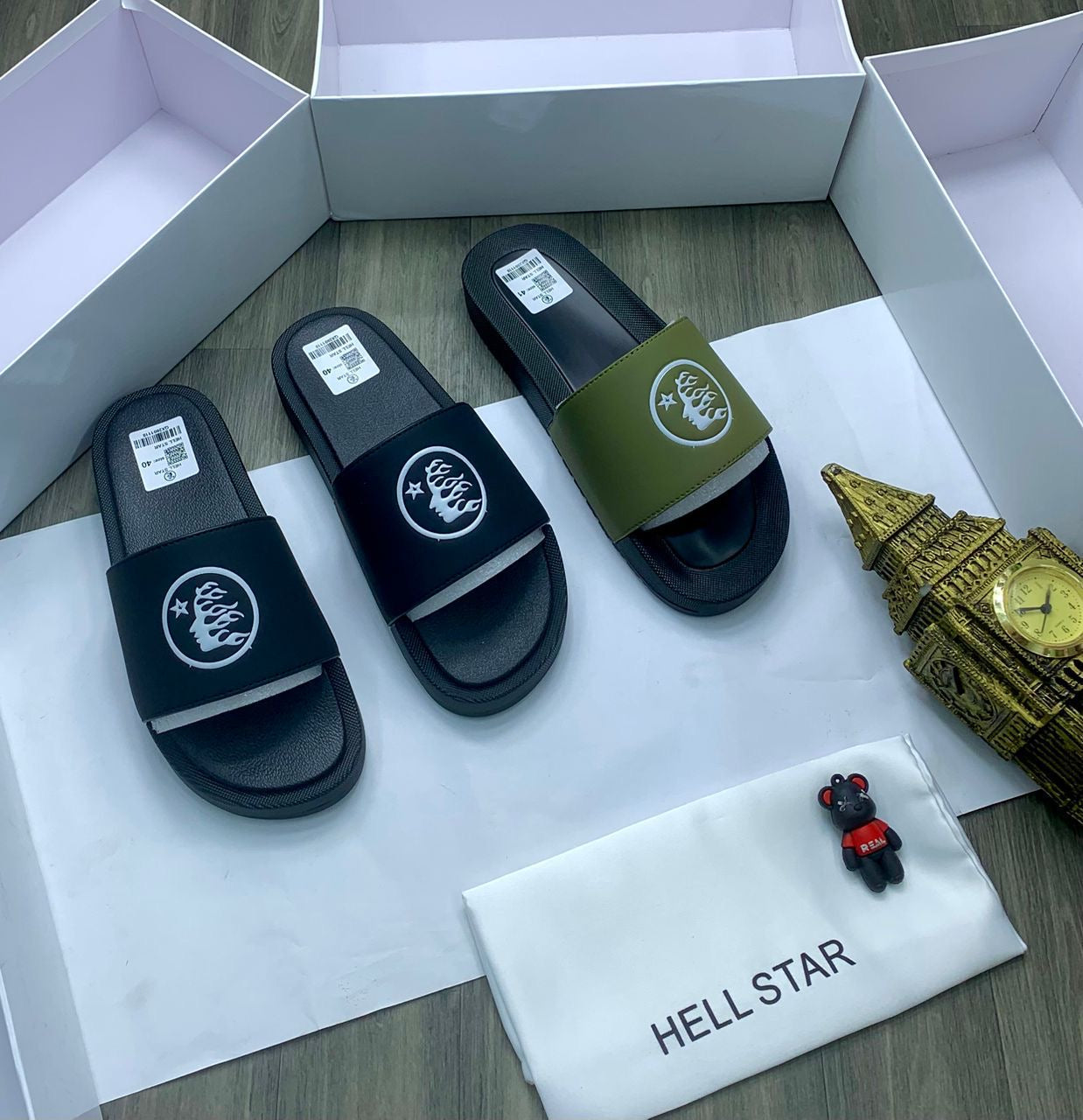 ROYAL SLIDES