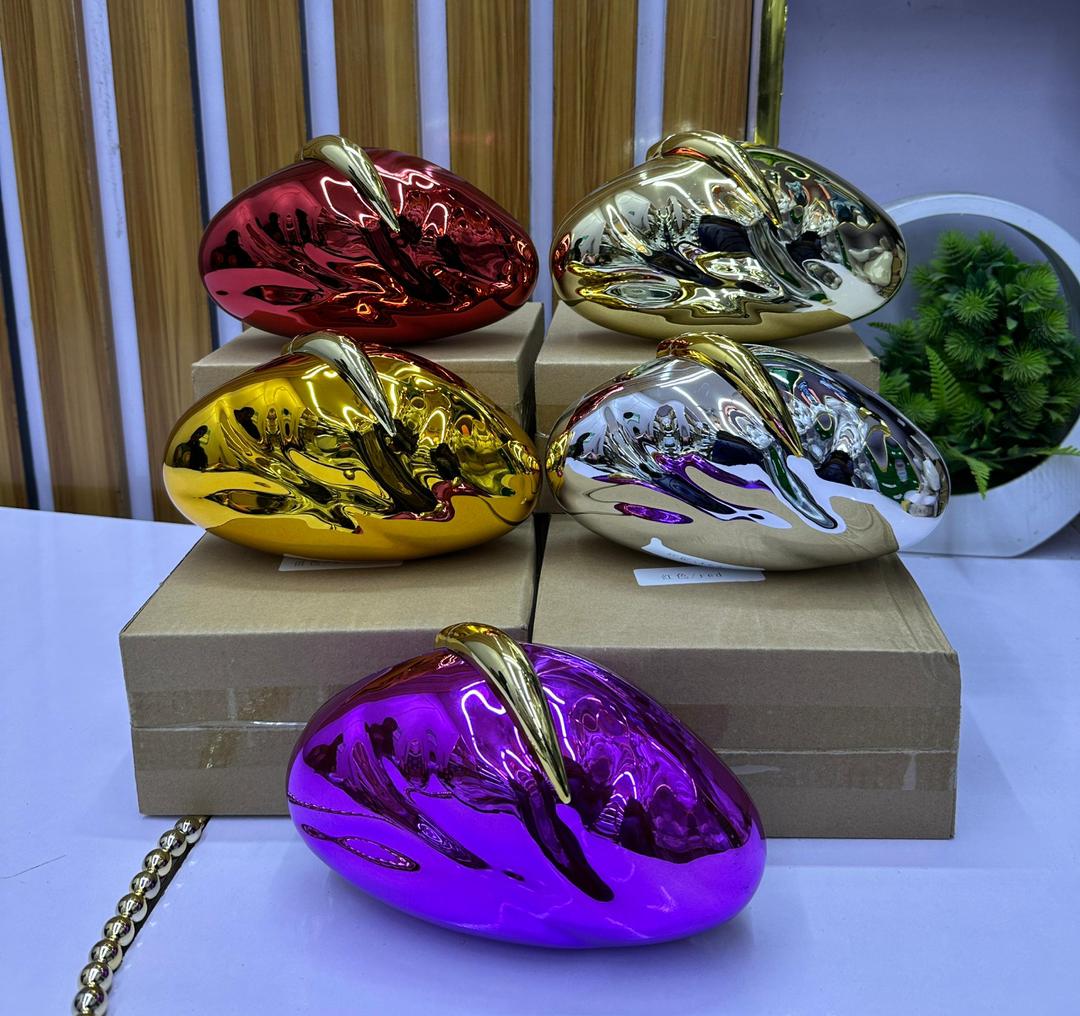 Elegant Gold-Rimmed Stemware Set