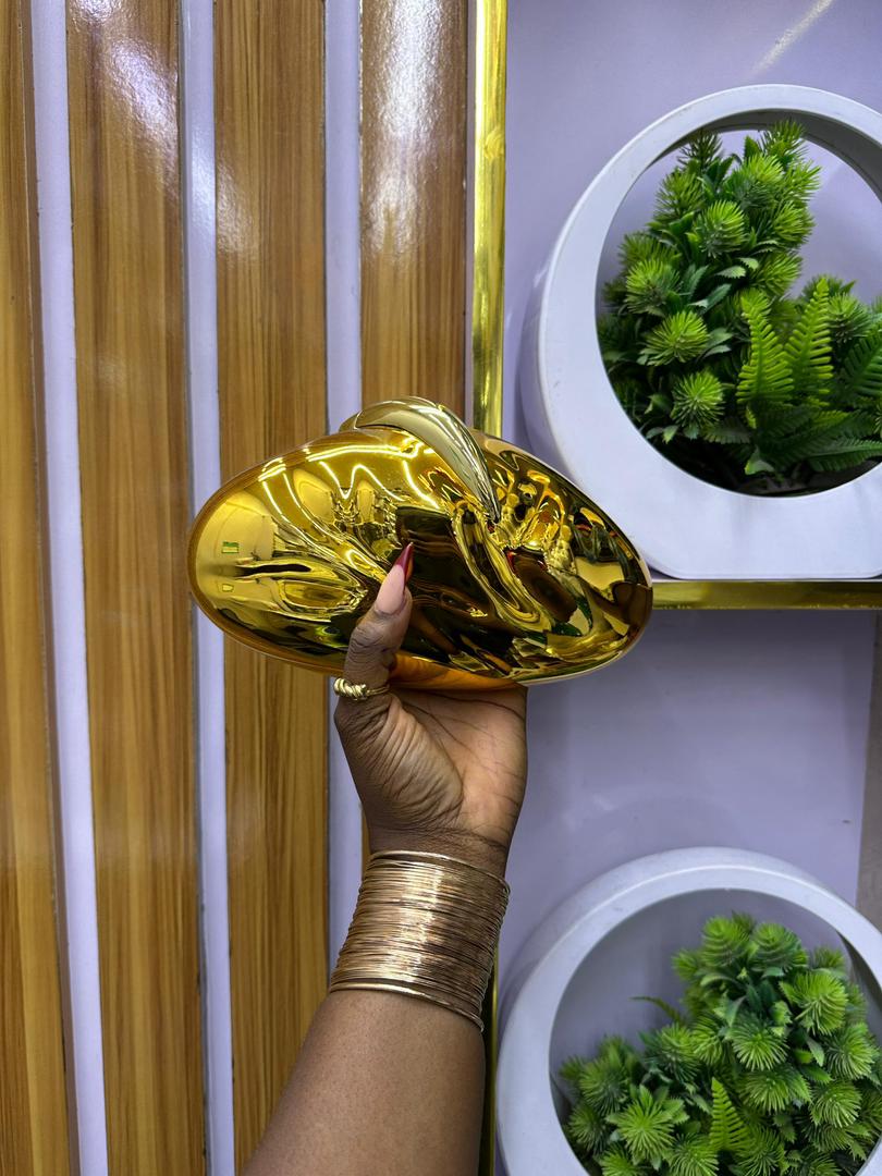 Elegant Gold-Rimmed Stemware Set