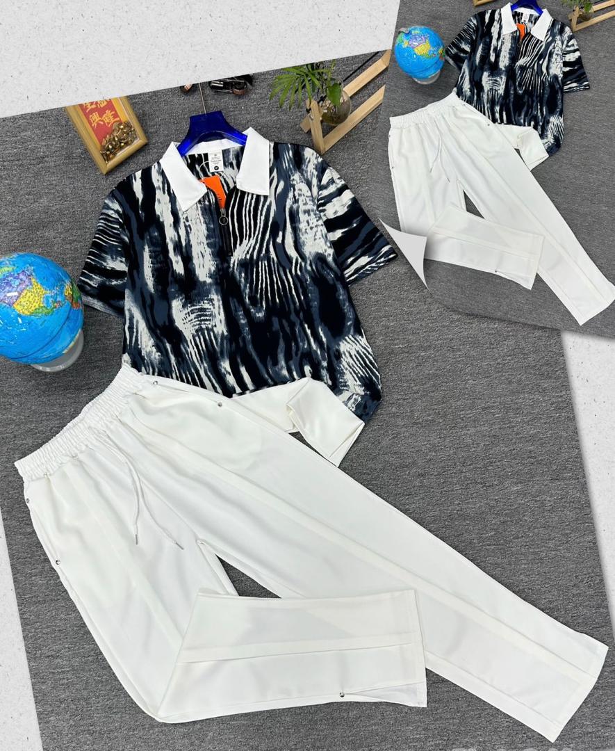 LUXE UP & DOWN
