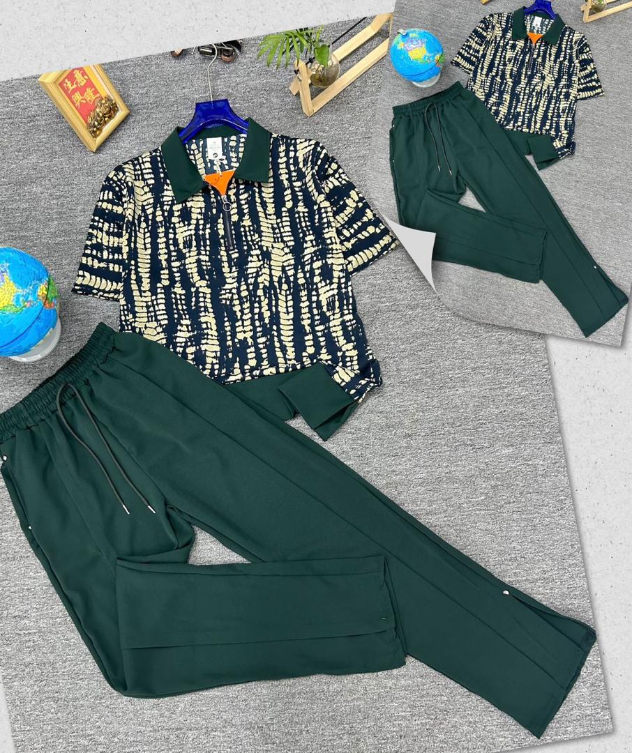 LUXE UP & DOWN